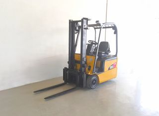 CARRETILLA ELEVADORA  BARATA OCASION