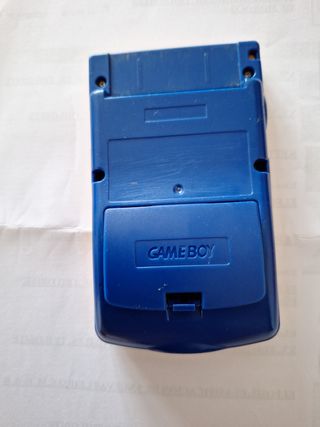 Game Boy Color Pokemon Pikachu.