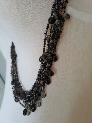 Collar de cuentas nuevo