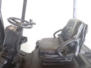 1600 kg CARRETILLA ELEVADORA OCASION BARATA