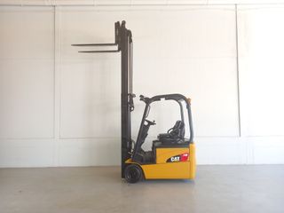 1600 kg CARRETILLA ELEVADORA OCASION BARATA