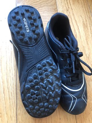 Botas de futbol niño numero 32