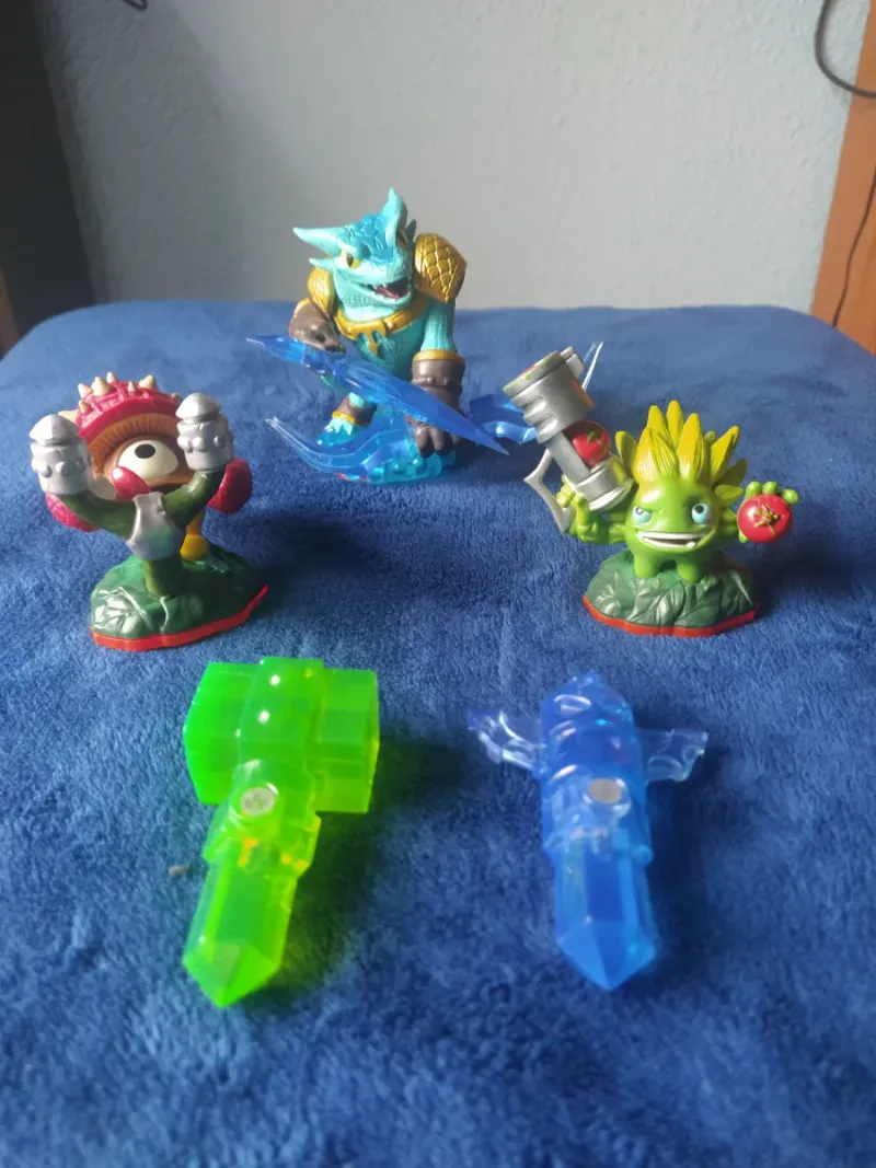 Imagen de LOTE de Figuras Skylanders Trap Team