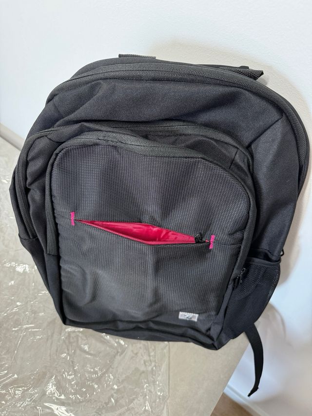 Mochila negra de asas (a estrenar)