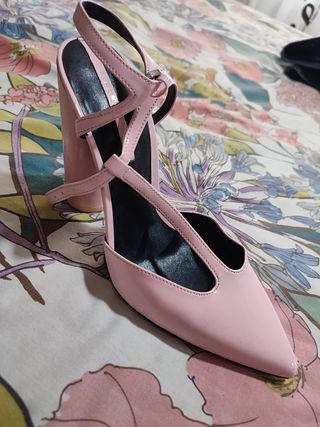 Zapatos zara rosas