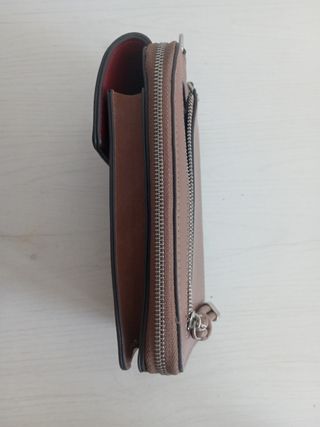 Bolso porta móvil parfois