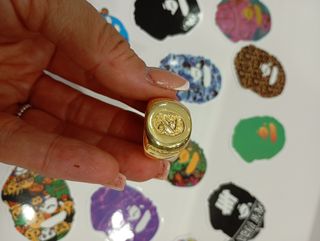 💟💖anillo dorado metal modelo bape T10