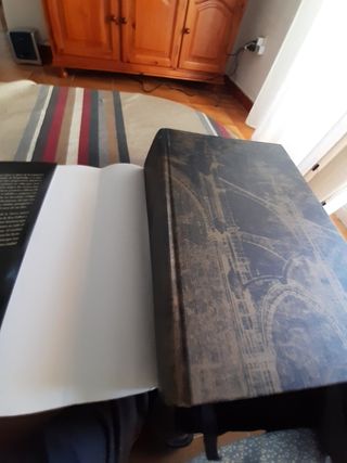 Libro: Un Mundo Sin Fin. De Ken Follet