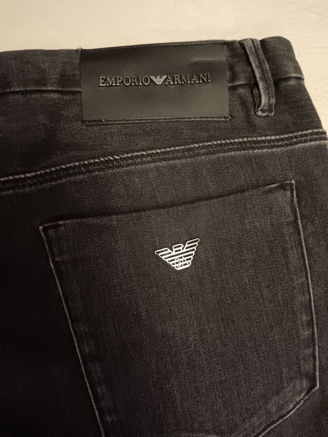 Pantalón caballero Emporio Armani