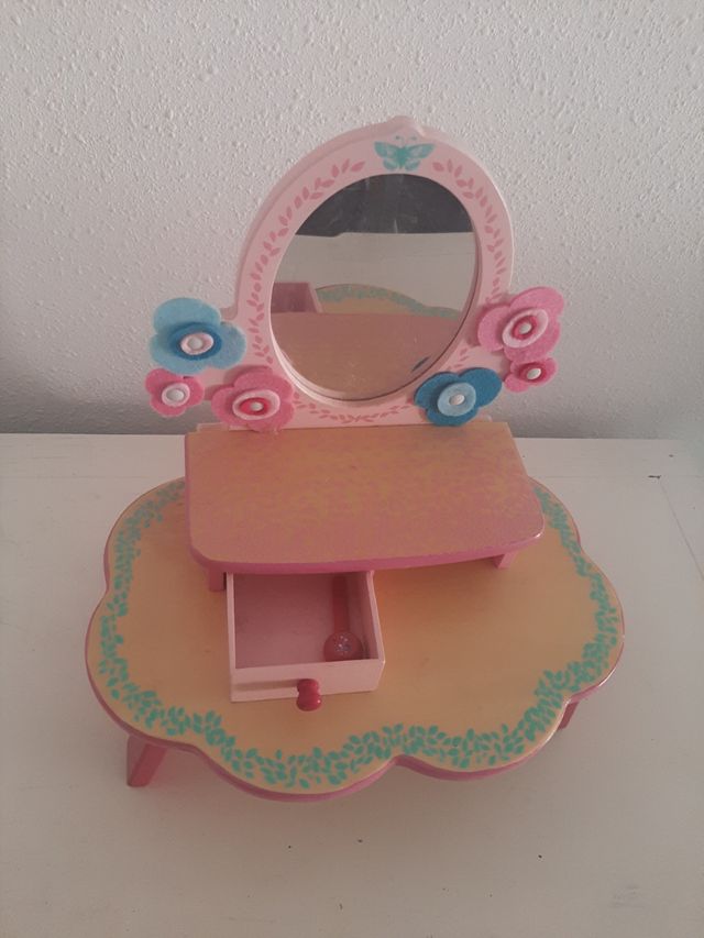 Mesa de vestir de madeira DJECO