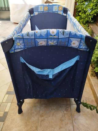 Parque - Cuna de viaje