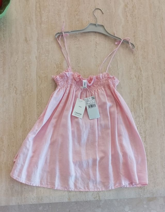 Top de tirantes rosa