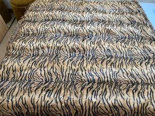 Cubresofá ,pie de cama Tejido de Calidad .