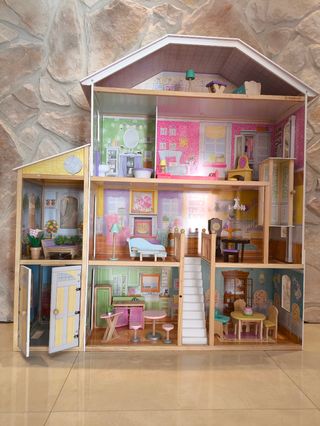 Casita de muñecas "Grand View Kidkraft" Barbies 