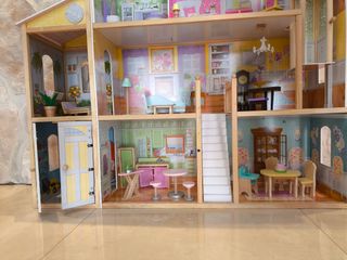 Casita de muñecas "Grand View Kidkraft" Barbies 