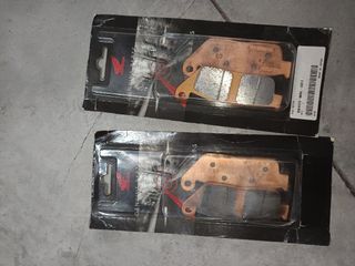 Pastillas originales Honda.