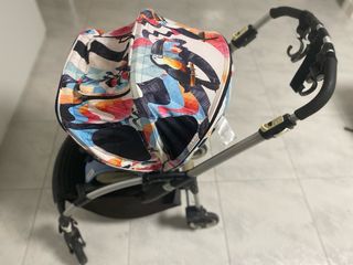 Bugaboo Bee 3, 2 capotas, plastico y colchoneta