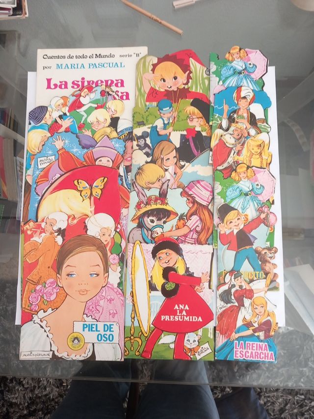 Racconti fustellati di Maria Pascual