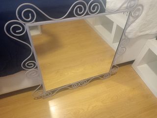 Espejo forja Ikea pintado lila
