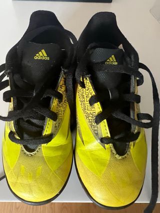 Botas de fútbol Messi