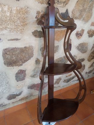 RINCONERA ESTANTERÍA