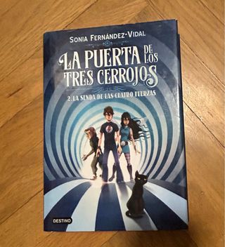 Libros “La puerta de los tres cerrojos”