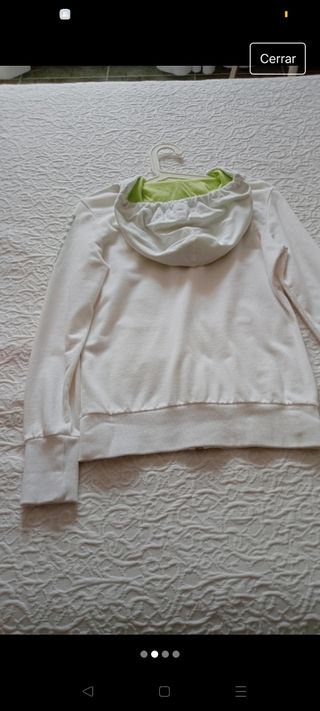 Chaqueta Puma, blanca, nueva, XS.