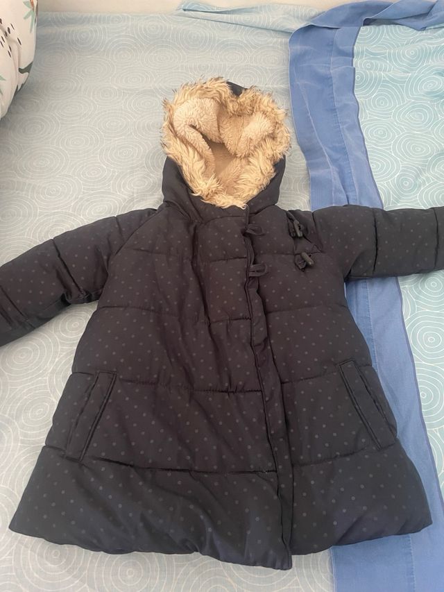 Abrigo niña