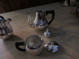 Antiguo juego de accesorios café o te