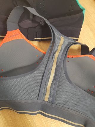 Sujetadores deportivos Decathlon