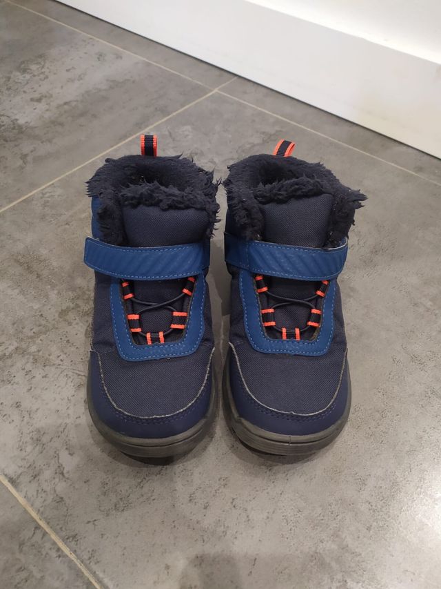 Botas treking waterproof quechua Talla 29