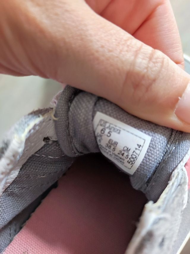 Vans 38.5 gris y rosa