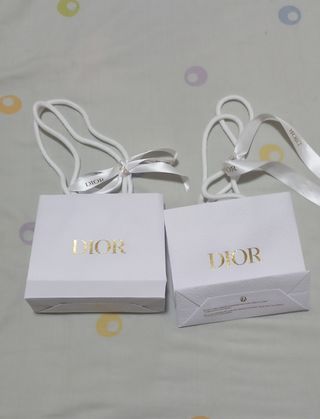 2 bolsas de cartón Dior