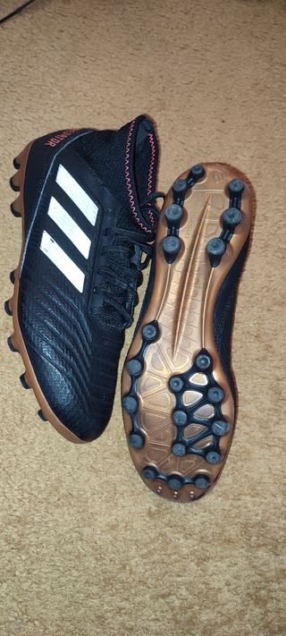 Botas de fútbol Adidas 