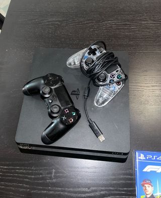 PlayStation 4 slim