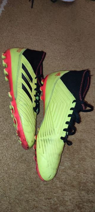 Botas de futbol Adidas 