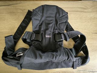 Mochila de porteo / Portabebés Babybjörn