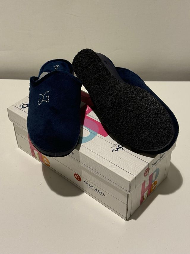 Zapatillas cuña Garzón