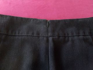 Falda de tablas negra. XL