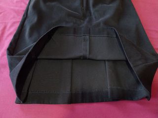 Falda de tablas negra. XL