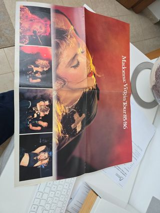 Madonna Pix 1985 completo di poster centrale e man