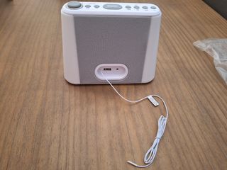 Radio despertador i-box Glow