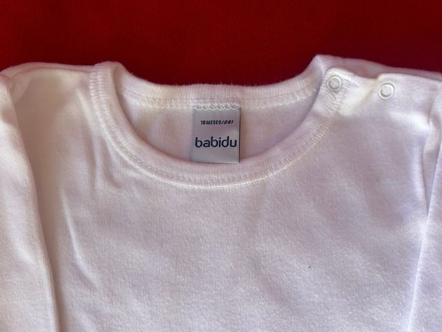 Pack de 5 bodies de punto y manga larga.