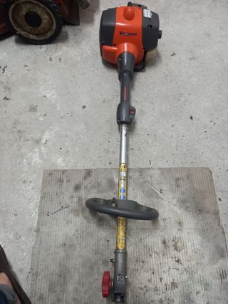 Desbrozadora conbi husvarna 128R