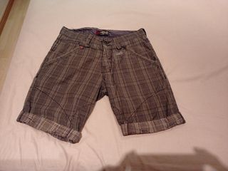 Pantalón corto de la marca JACK JONES 