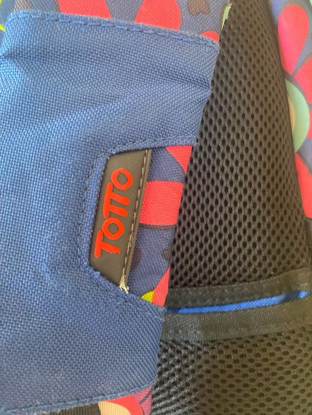 Mochila colegial Totto