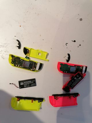 Batería mandos switch (y otras piezas?)