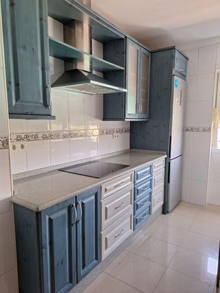 Habitación en alquiler. Jerez.