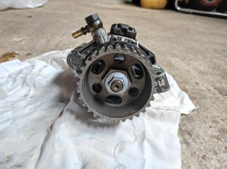 Bomba inyectora coche