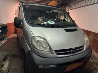 Opel Vivaro 2003